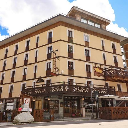 Art Hotel Grivola Breuil-Cervinia Dış mekan fotoğraf